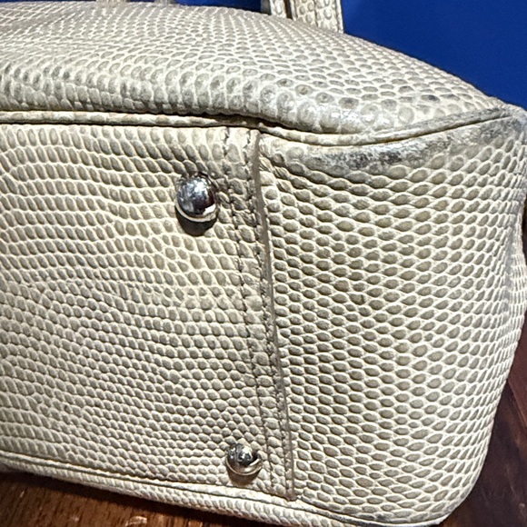 Yves Saint Laurent Beige Lizard Embossed Leather Obi Satchel Bag - Picture 6 of 15